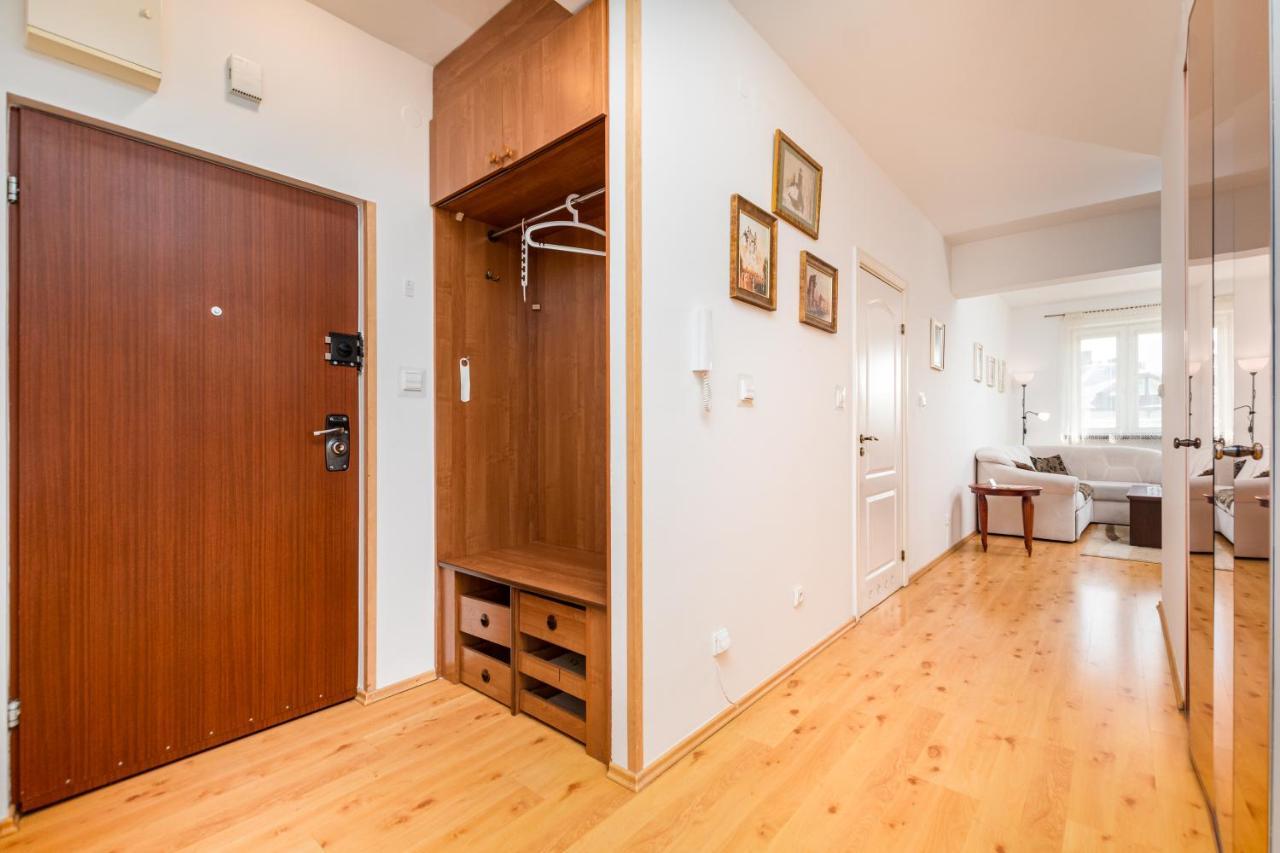 Opaczewska 69 By Homeprime Warsaw Luaran gambar